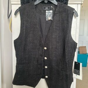 Chic Black Tweed Vest with Pearl Buttons